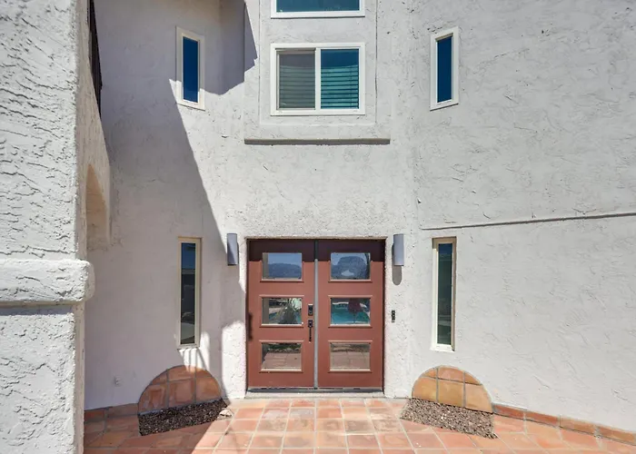2 Mi To Havasu & Dtwn: W/ Game Room!
