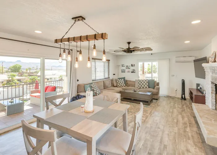 2 Mi To Havasu & Dtwn: W/ Game Room! Holiday home Lake Havasu City